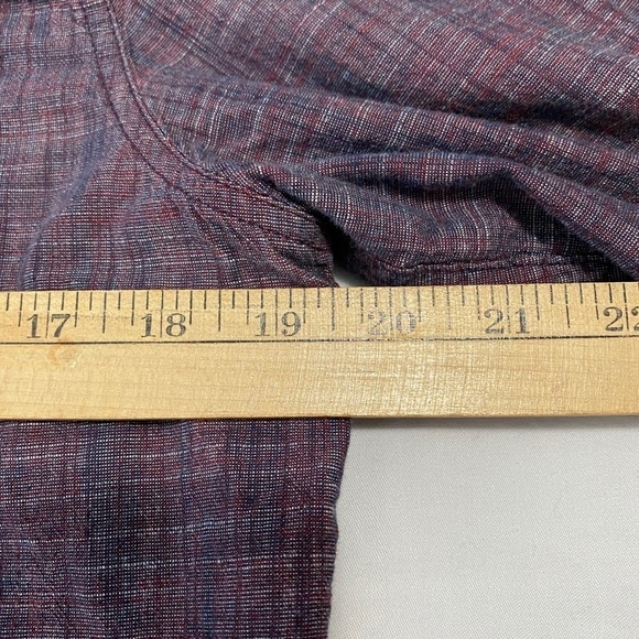 Guess Purplish-red Men's Fine Plaid Button Up Shirt Size Medium - Picture 8 of 11